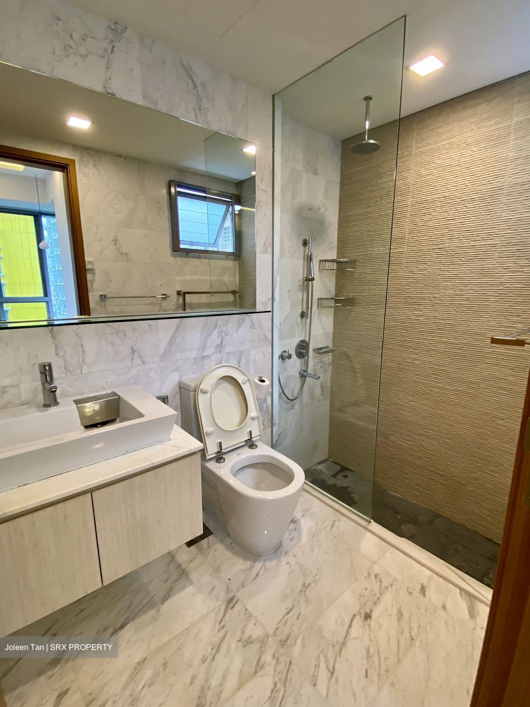 Vista Residences (D12), Condominium #556934021